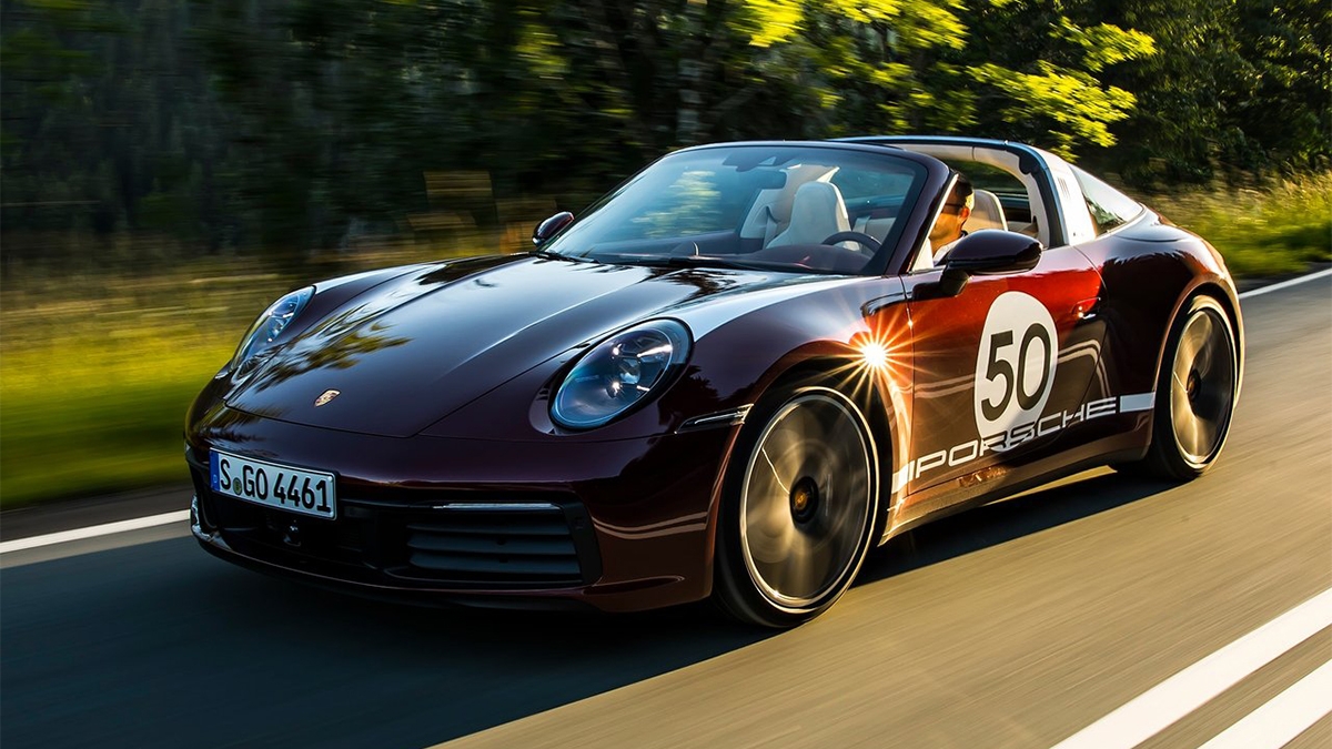 2021 Porsche 911 Targa 4S Heritage Design Edition