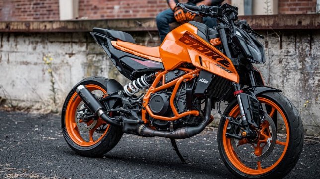 2024 KTM Duke 390 ABS