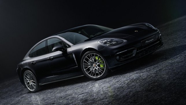 2022 Porsche Panamera V6 Platinum Edition