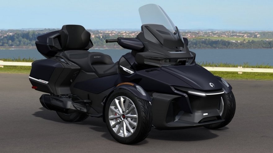 2022 Can-Am Spyder RT Sea to Sky ABS