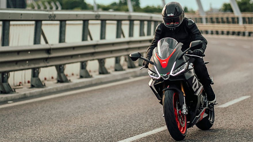 2022 Aprilia RS 660 ABS