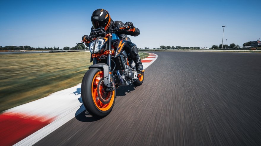 2022 KTM Duke 890 R ABS