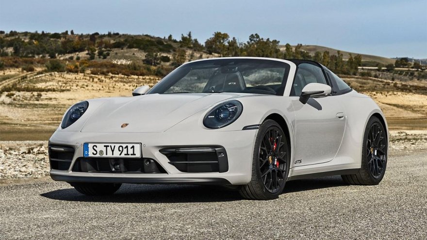 2023 Porsche 911 Targa