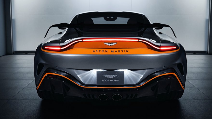 2022 Aston Martin Vantage 5.2 V12