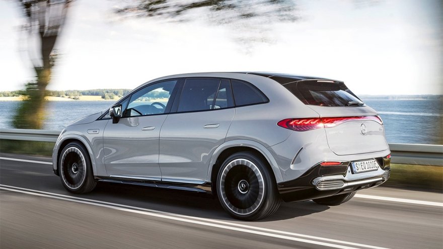 2023 M-Benz EQE SUV AMG 43 4MATIC