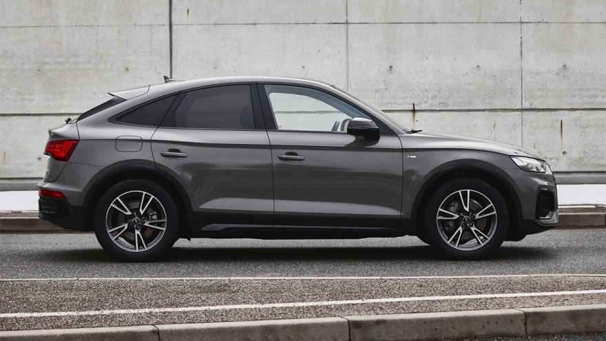 2023 Audi Q5 Sportback 40 TFSI quattro  S-Line Black Edition