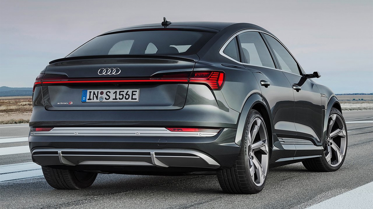 2022 Audi e-tron Sportback S