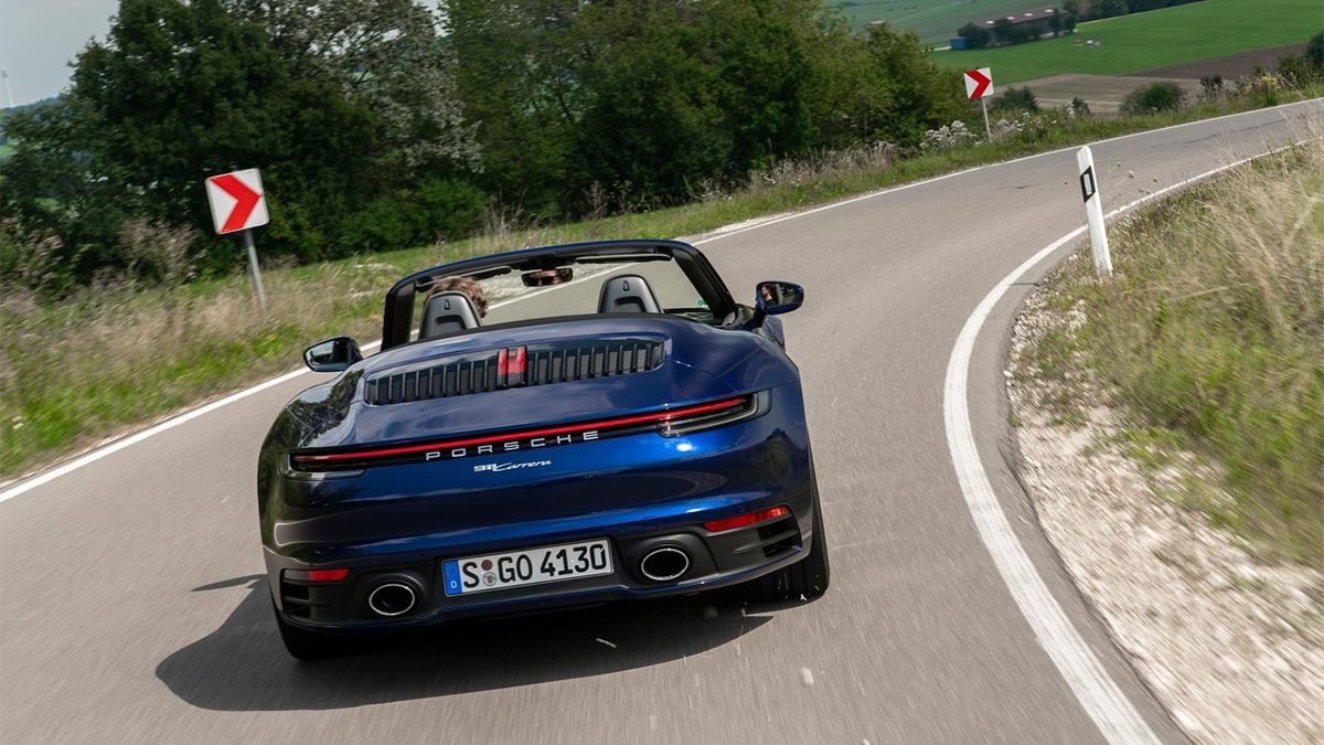 2022 Porsche 911 Carrera Cabriolet