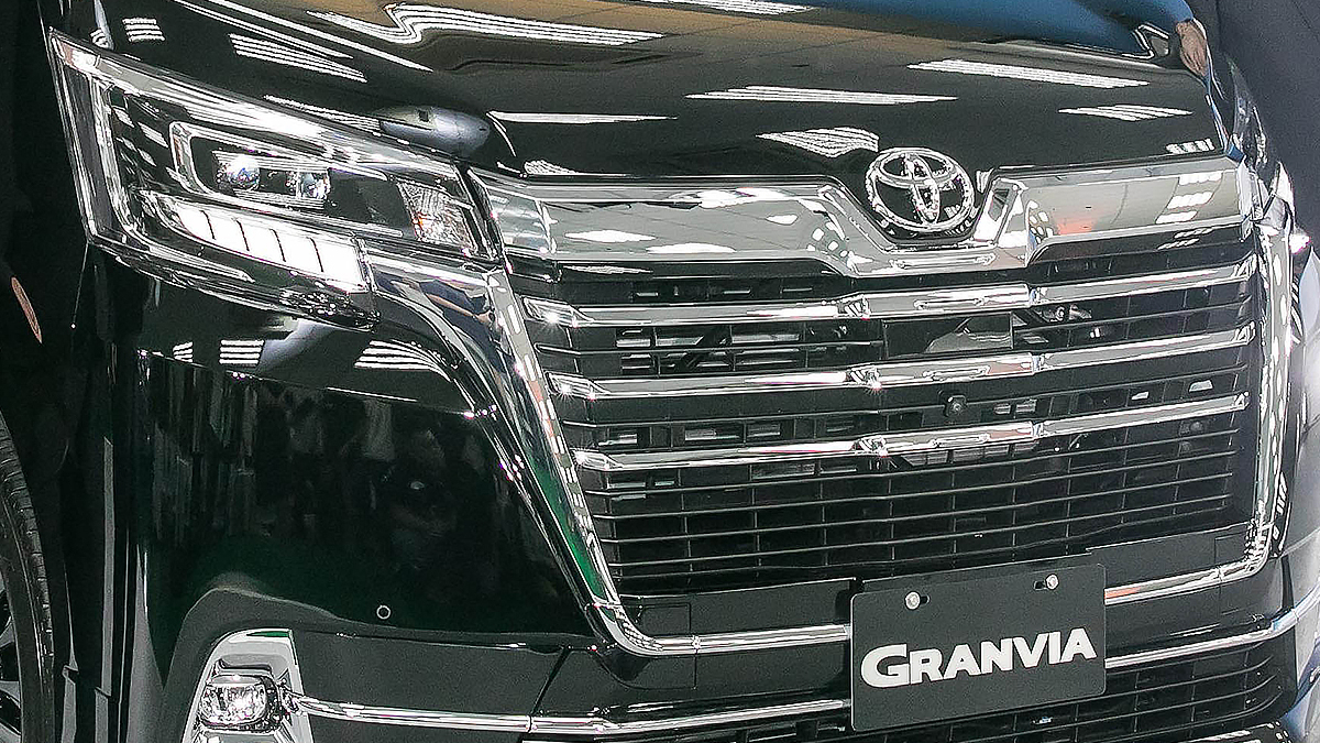 2020 Toyota Granvia 6人座旗艦