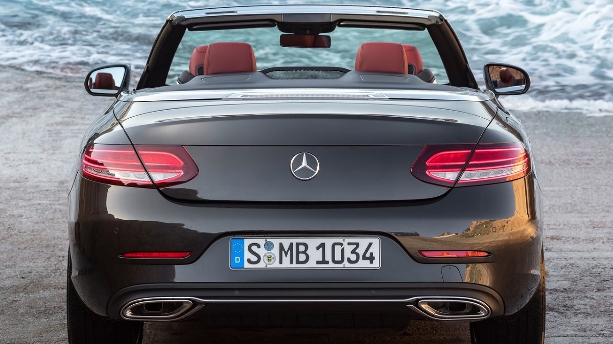 2022 M-Benz C-Class Cabriolet C200進化版