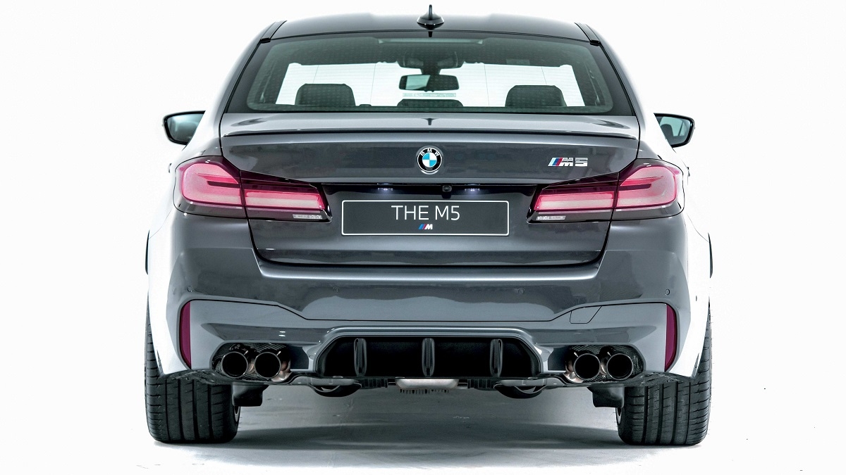 2023 BMW 5-Series Sedan M5 Racing Package