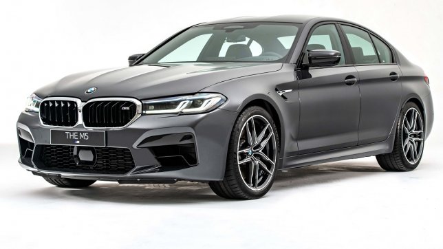 2022 BMW 5-Series Sedan M5 Racing Package