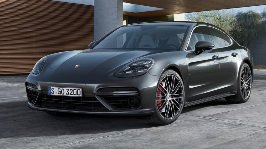 2019 Porsche Panamera