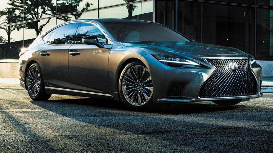 2023 Lexus LS