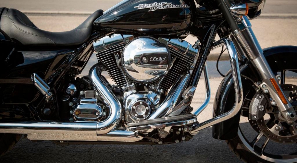 Harley-Davidson_Touring_Street Glide Special