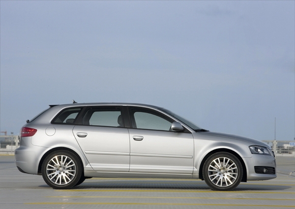 Audi_A3 Sportback_1.6