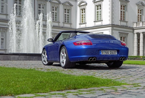 Porsche_911 Carrera 4_S Cabriolet