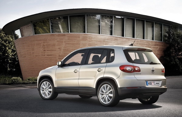 Volkswagen_Tiguan_2.0 FSI