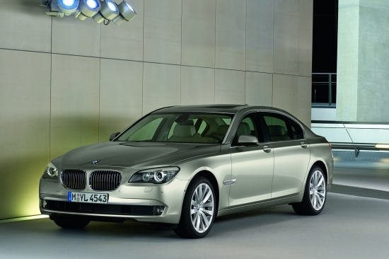 BMW_7-Series_750Li