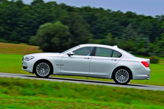 BMW_7-Series_730i