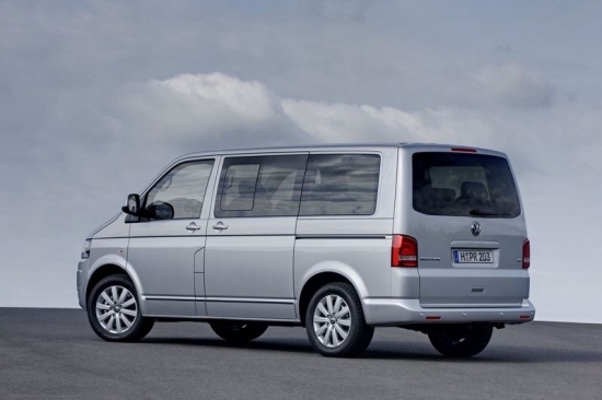 Volkswagen_Multivan_2.0TDI