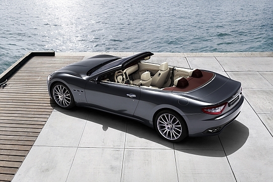 Maserati_GranCabrio_4.7