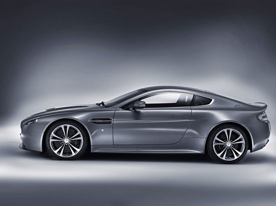 Aston Martin_Vantage_V12 Coupe