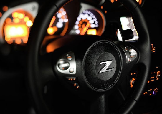 Nissan_370Z Roadster_3.7