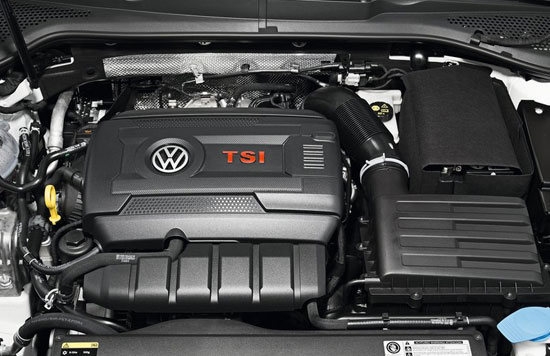 Volkswagen_Golf(NEW)_GTI