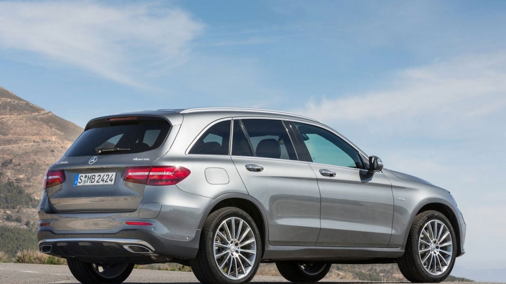 M-Benz_GLC-Class_GLC250 4MATIC AMG Line