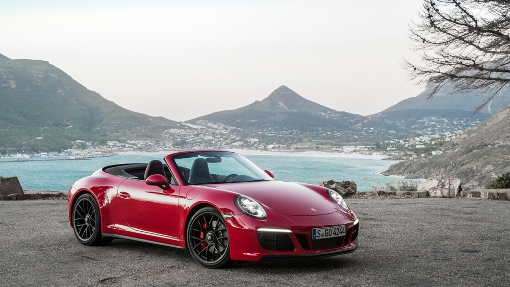 2019 Porsche 911 Carrera GTS Cabriolet