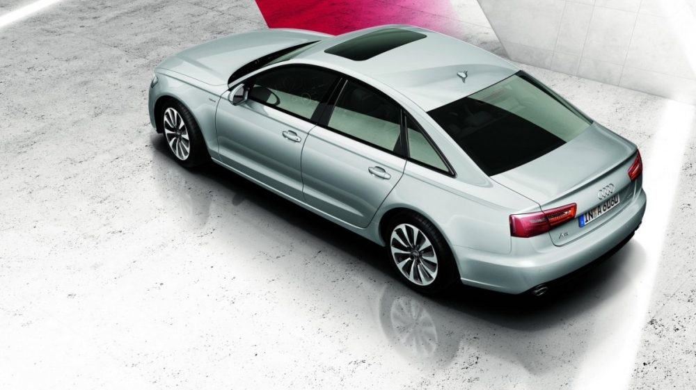 Audi_A6 Sedan_40 Hybrid