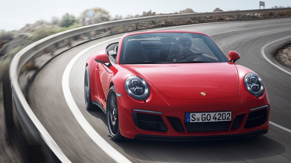 2019 Porsche 911 Carrera GTS Cabriolet