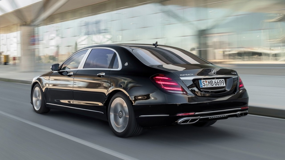 M-Benz_S-Class_Maybach S560