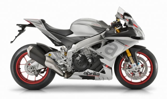 2016 Aprilia RSV4 Race Pack