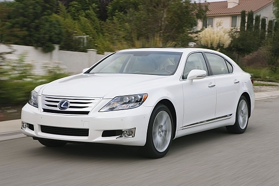 2010 Lexus LS 600hL