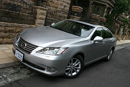 2012 Lexus ES 240豪華版