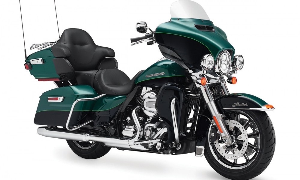 Harley-Davidson_Touring_Ultra Limited Low