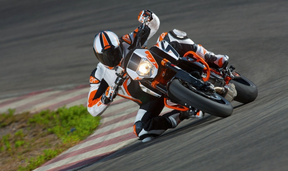 KTM_Duke_690 R