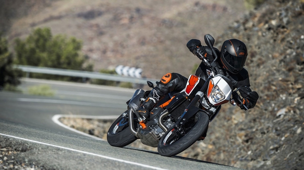 KTM_Duke_690