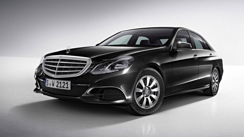 M-Benz_E-Class Sedan_E200 Classic