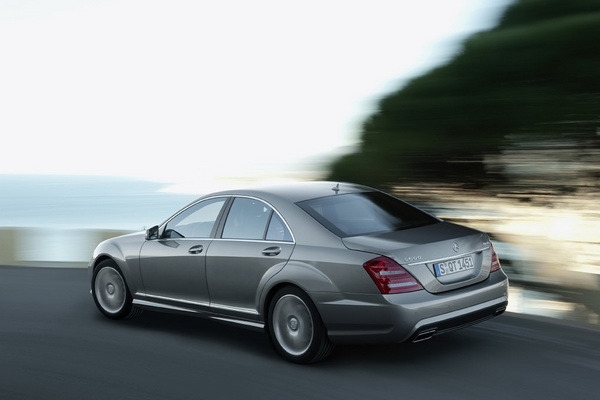 M-Benz_S-Class_S500L