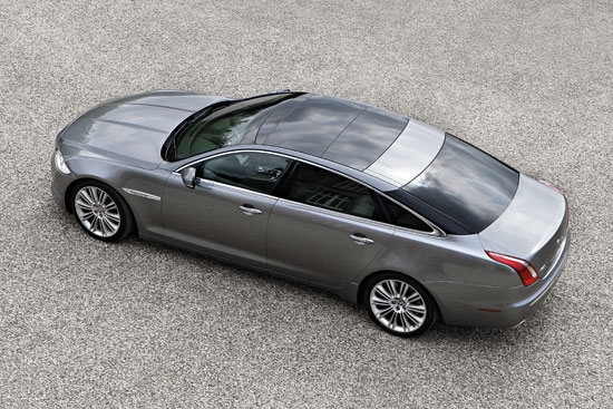 Jaguar_XJ_L V6 S/C Platinum