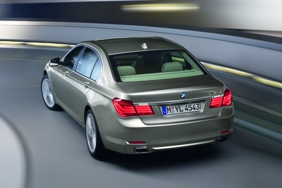 BMW_7-Series_750Li