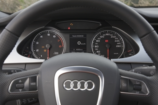 Audi_A4 Sedan_1.8 TFSI