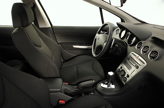 Peugeot_308_1.6 HDi