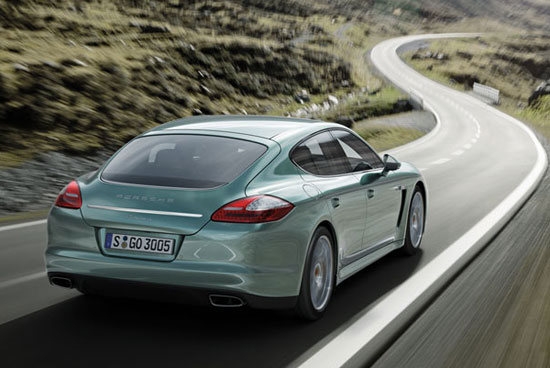 Porsche_Panamera_Diesel