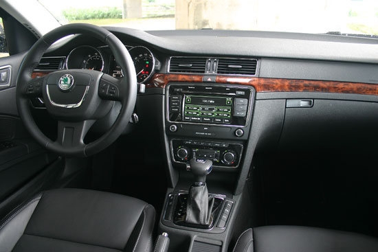 Skoda_Superb Combi_3.6 V6