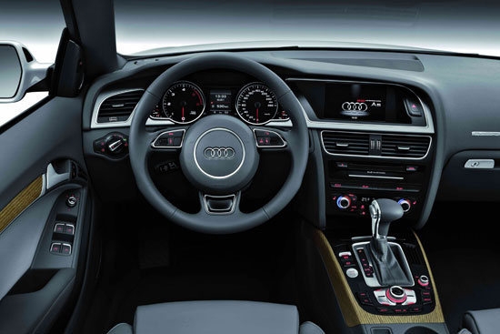 Audi_A5 Cabriolet_2.0 TFSI quattro