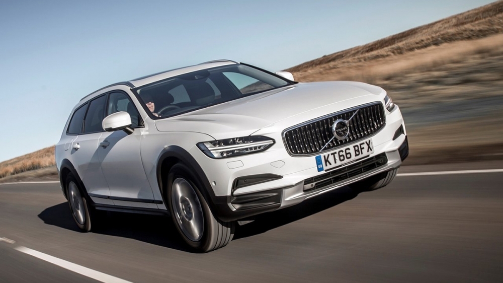 2019 Volvo V90 Cross Country D5 Adventure Edition